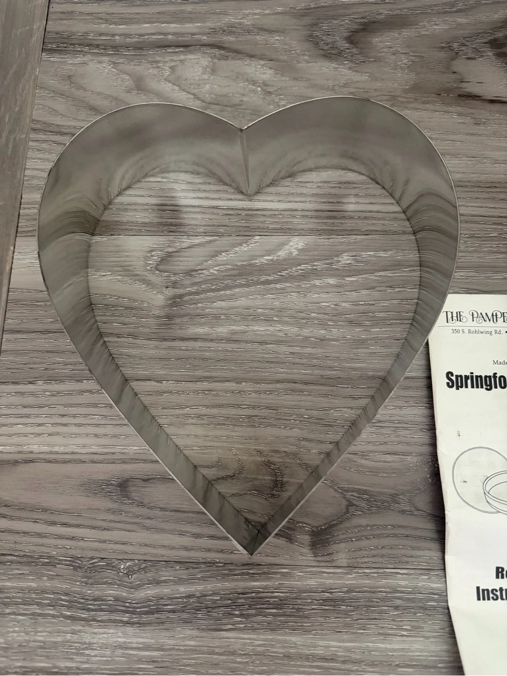 The Pampered Chef Springform Pan Set interchangeable heart & bundt cake inserts